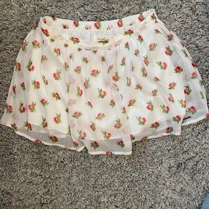 Abercrombie and Fitch Size M - White Floral Skirt - Like New
